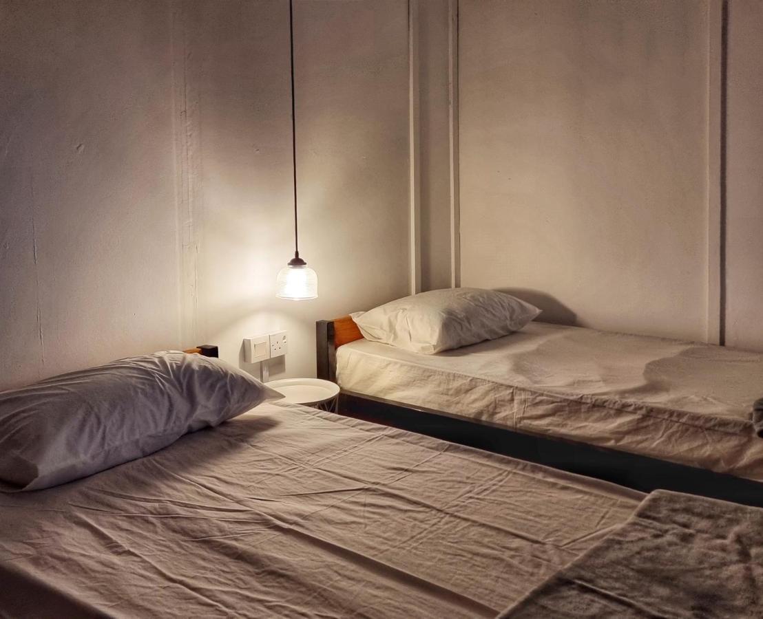 Treehouse Hostel كوشنج المظهر الخارجي الصورة