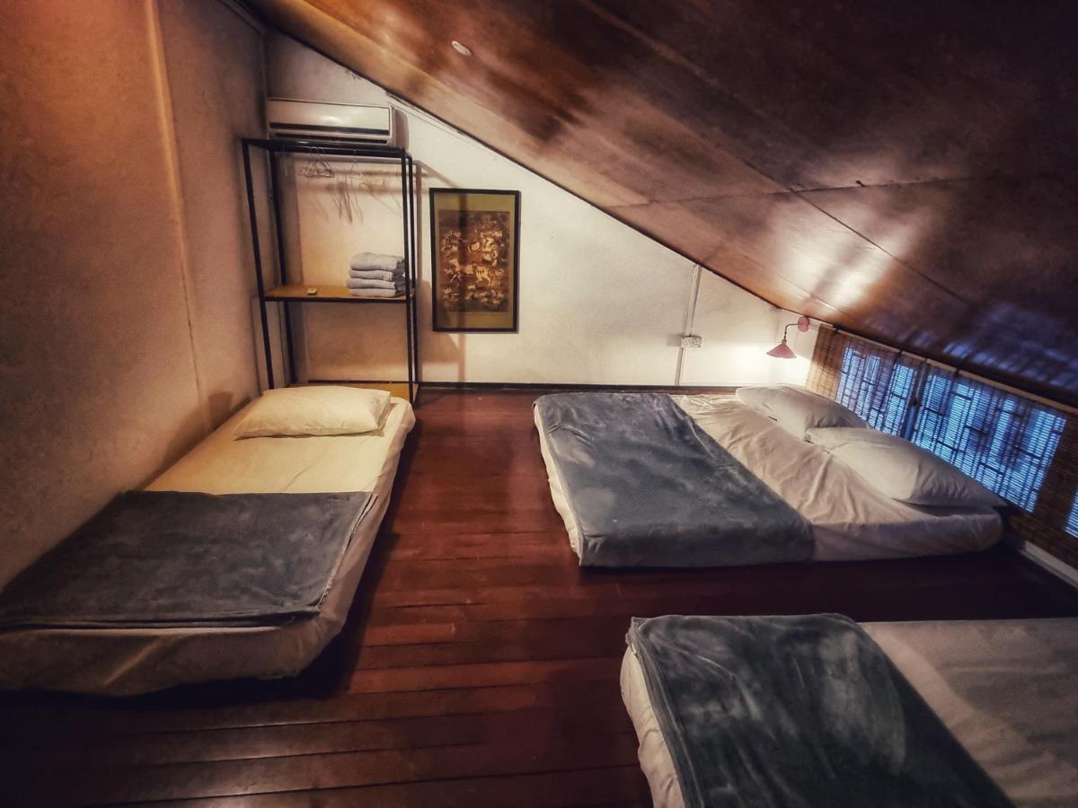 Treehouse Hostel كوشنج المظهر الخارجي الصورة